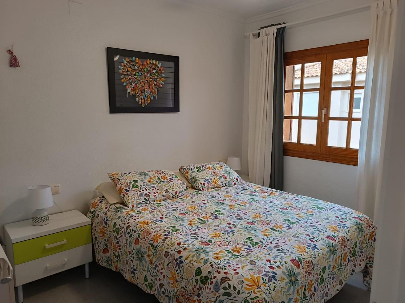 Residencia Alhambra Cisnes Torrevieja